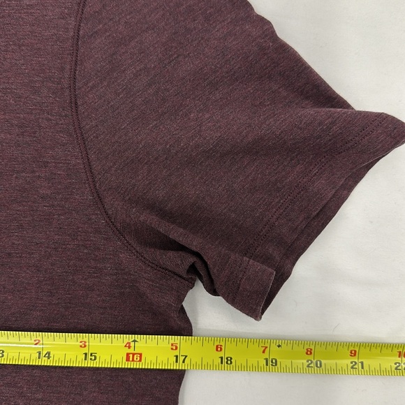 Lululemon 5 Year Basic Tee - Picture 4 of 6